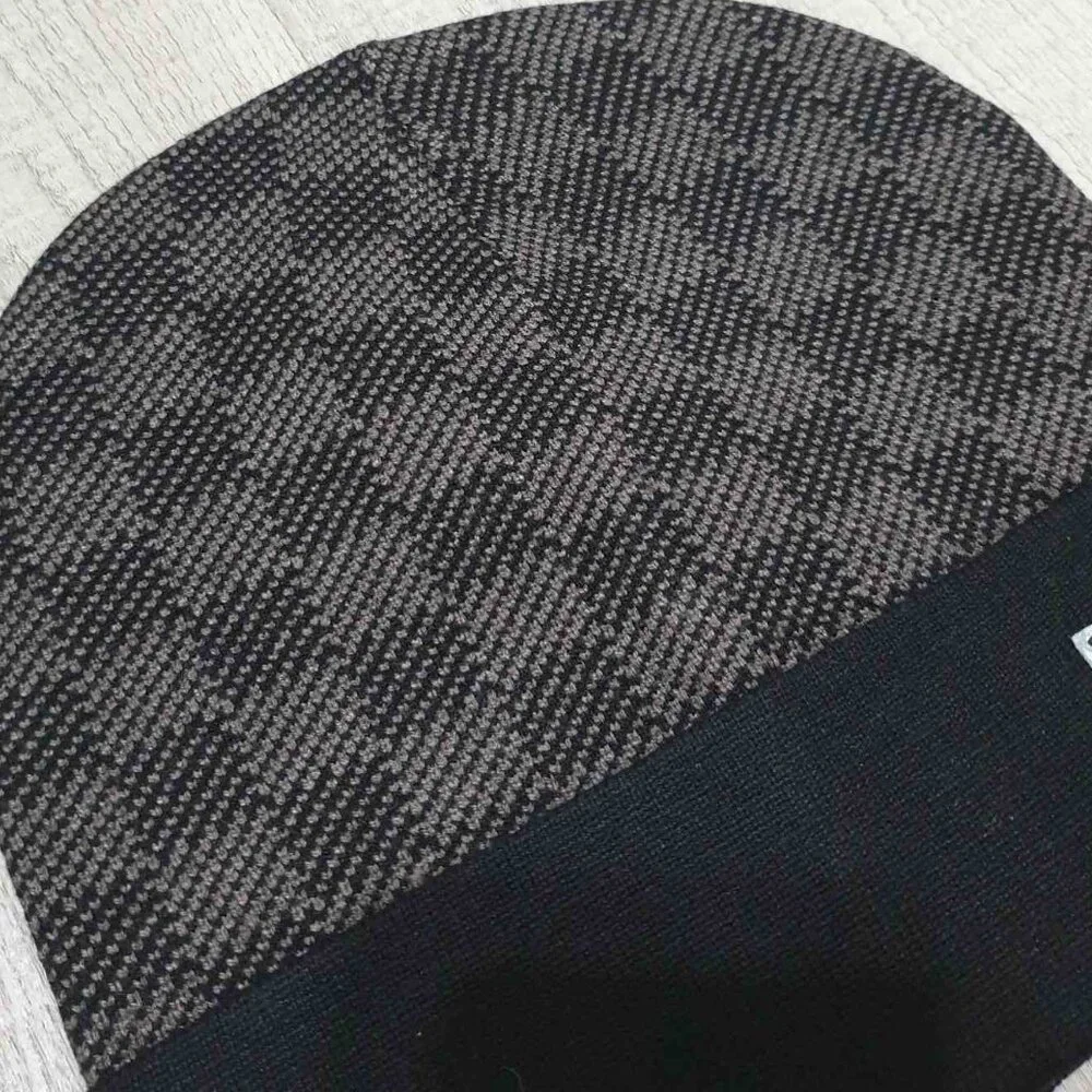 Beanie Hat Skull Cap Navy & Gray Fall Winter Fashion Unisex Casual Accessory